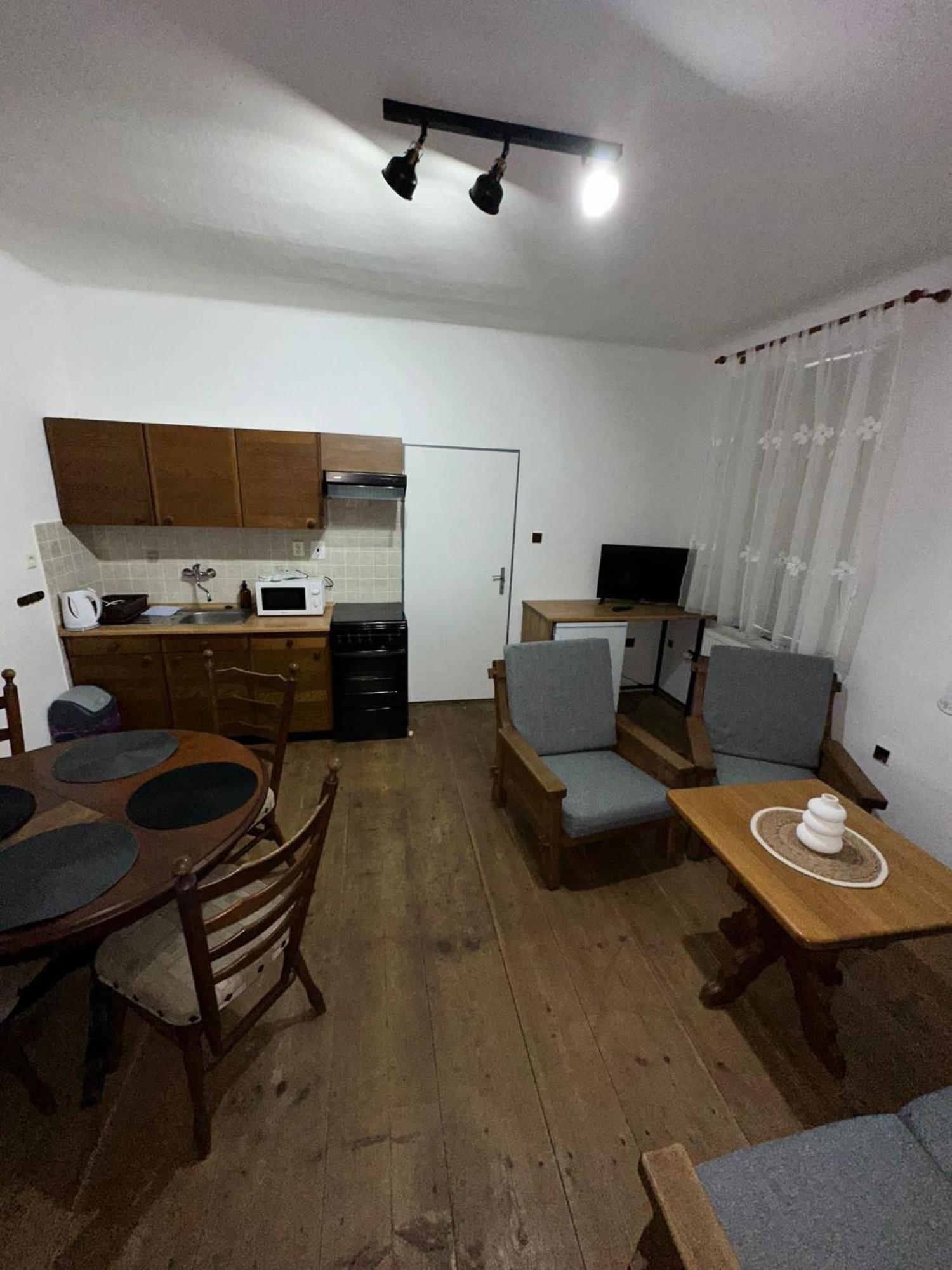 Apartment Dehtare Kültér fotó