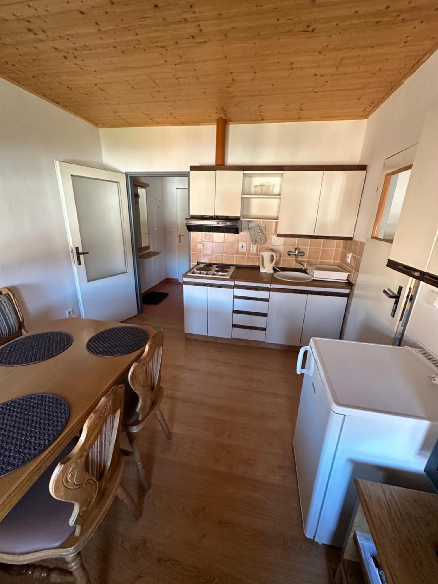 Apartment Dehtare Kültér fotó